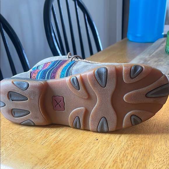 Women’s Brown Patterned Casual Shoes - Picture 2 of 4